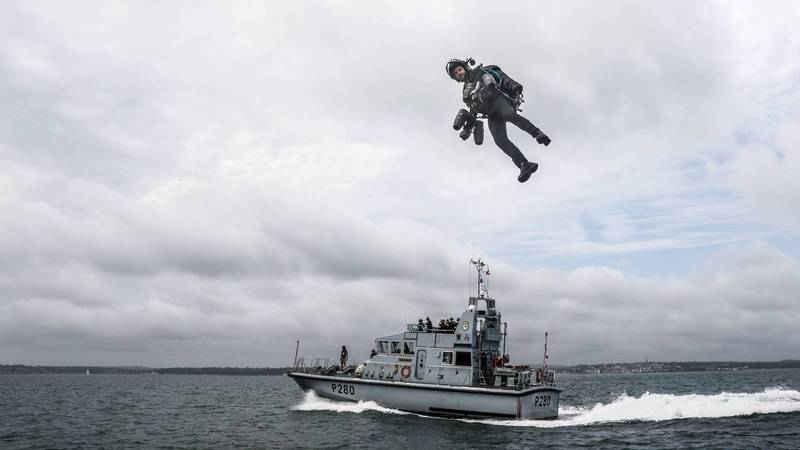Netherlands Naval Forces Use Gravity Jet Suit to Hijack Ship