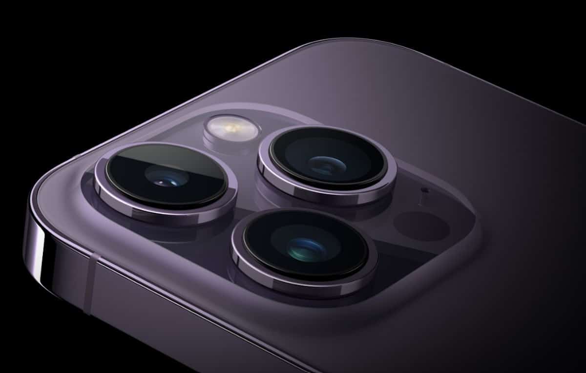 iPhone 15 Pro Max camera leak reveals better sensor