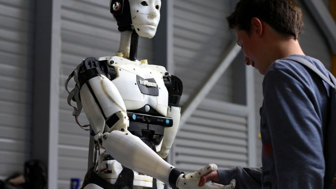 A South Korean Company “Employing” Only Robots
